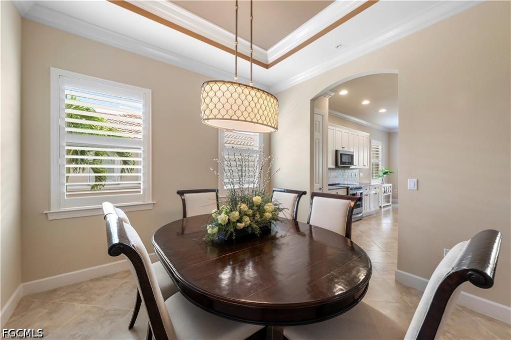 DiningArea