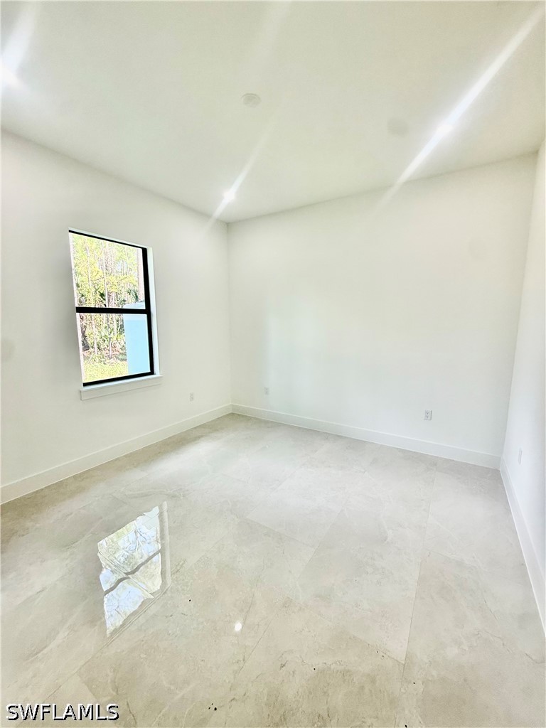 3144 10th, Naples, FL 34120