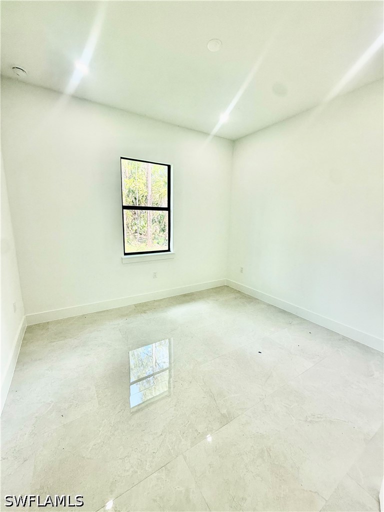 3144 10th, Naples, FL 34120