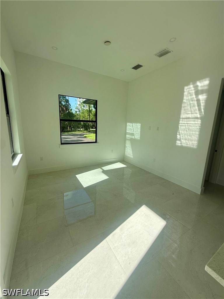 3144 10th, Naples, FL 34120