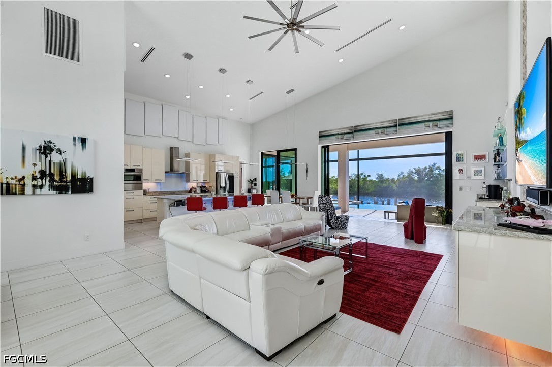 4408 28th, Cape Coral, FL 33914
