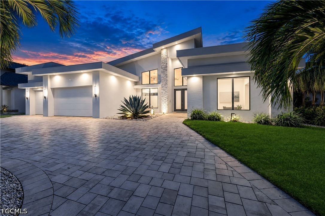4408 28th, Cape Coral, FL 33914
