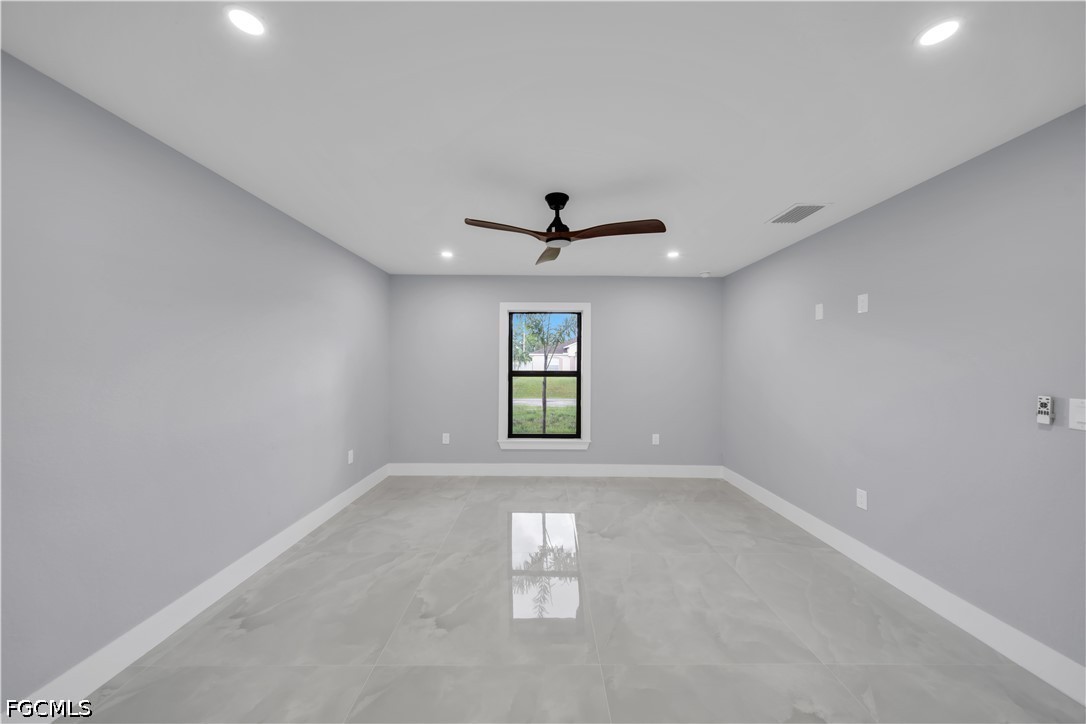 2124 16th, Cape Coral, FL 33909
