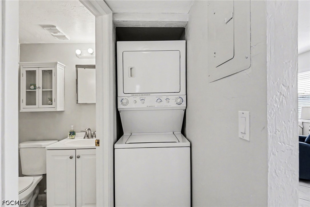 6891 Estero Unit 326, Fort Myers Beach, FL 33931