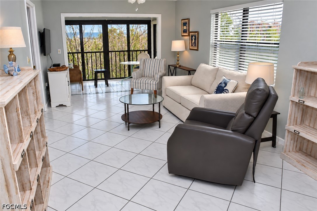 6891 Estero Unit 326, Fort Myers Beach, FL 33931