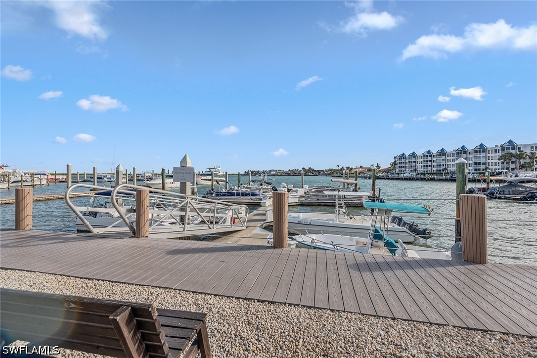 Dock