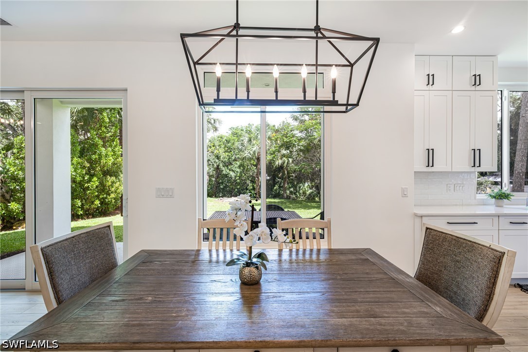DiningArea