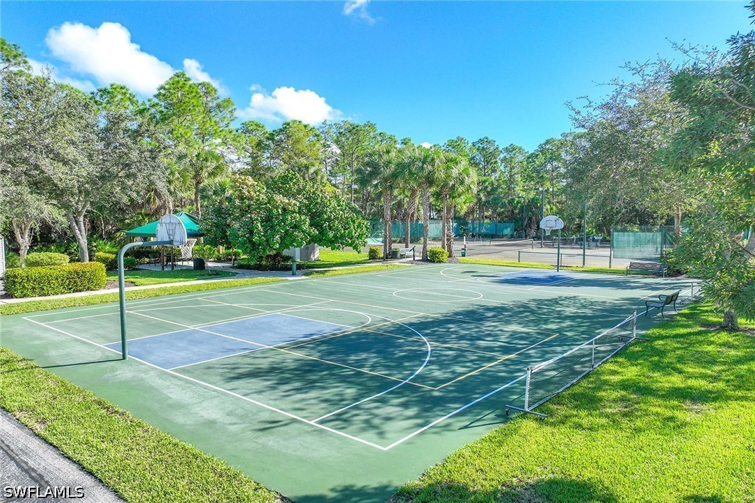 1886 Tarpon Bay Unit 204, Naples, FL 34119