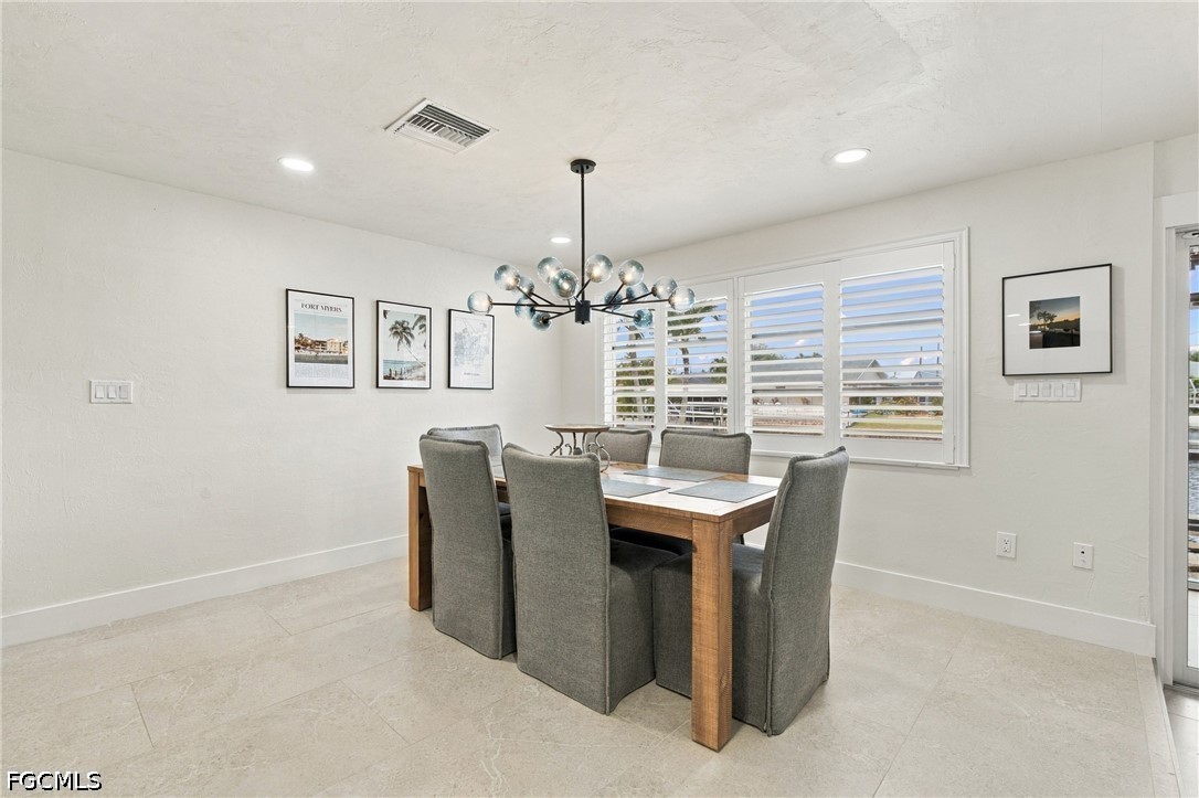 DiningArea