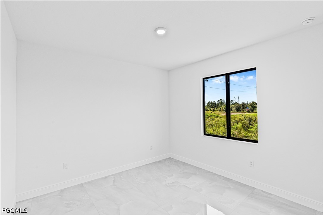 376 Cratsley, Lehigh Acres, FL 33974