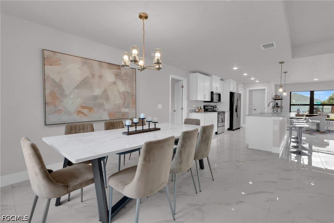 DiningArea