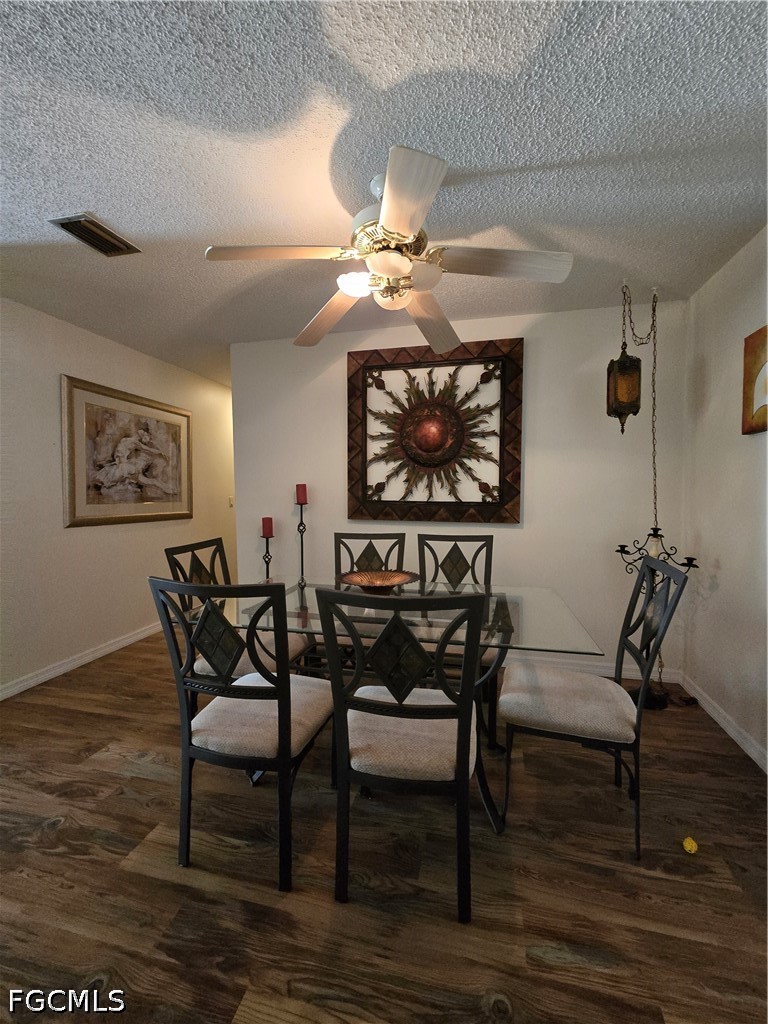 DiningArea