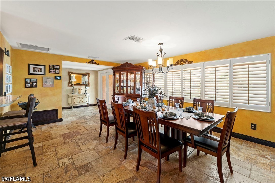 DiningArea