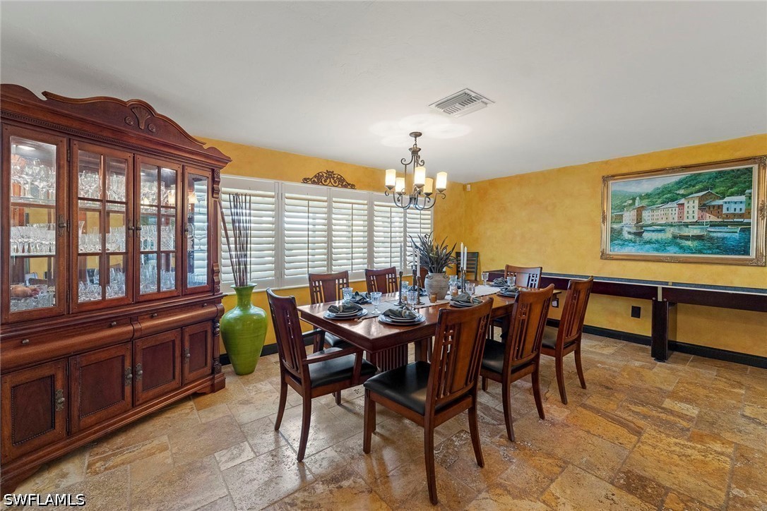 DiningArea