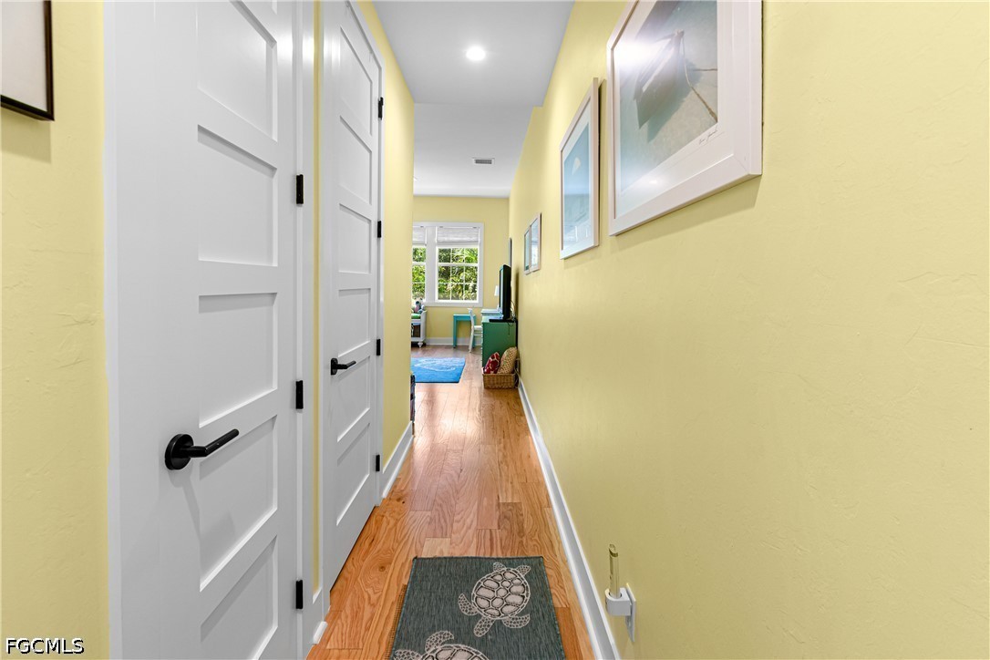 1530 Poinciana, Fort Myers, FL 33901