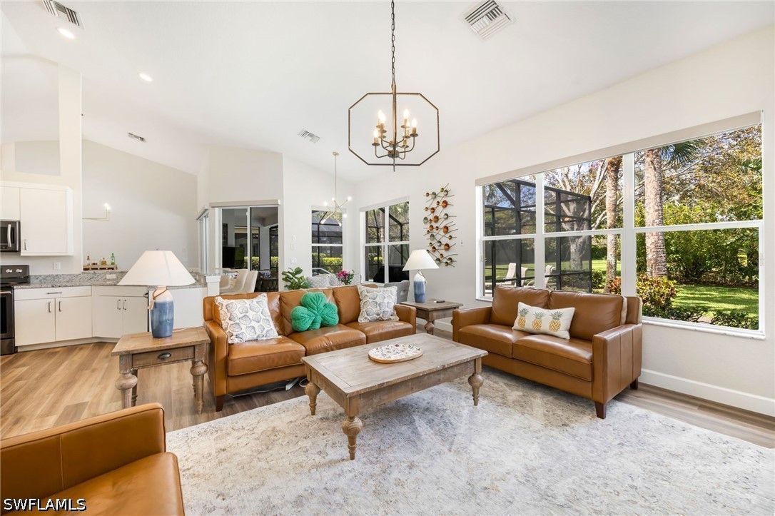 9049 Bronco, Naples, FL 34113