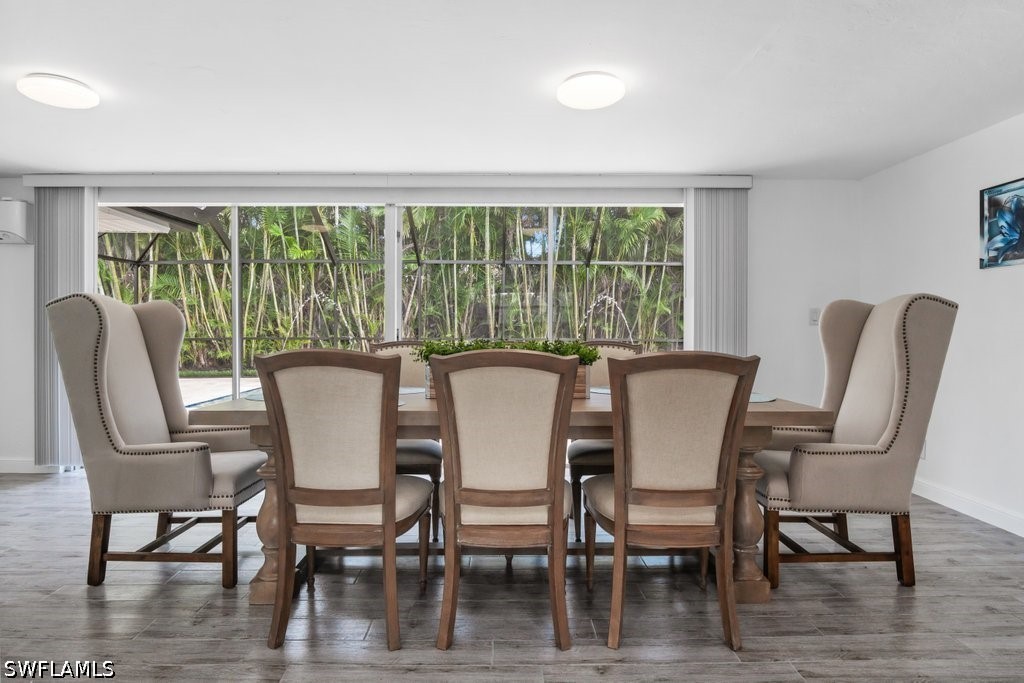 DiningArea