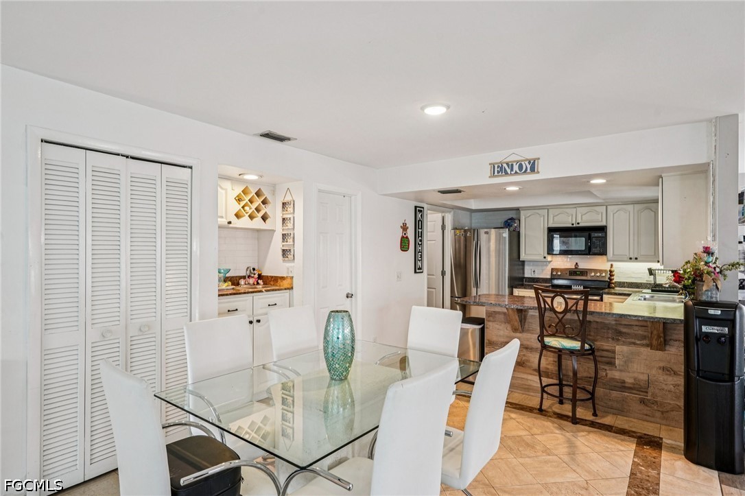 17034 Golfside Unit 701, Fort Myers, FL 33908