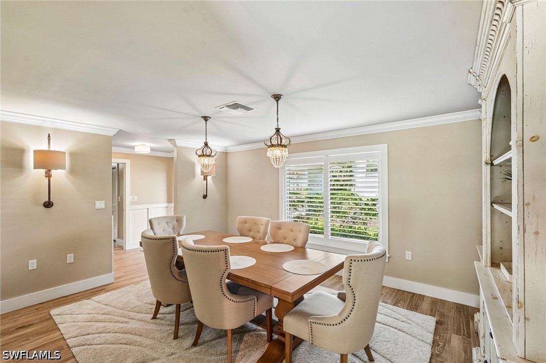 DiningArea