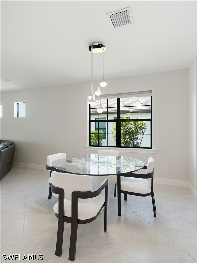 DiningArea