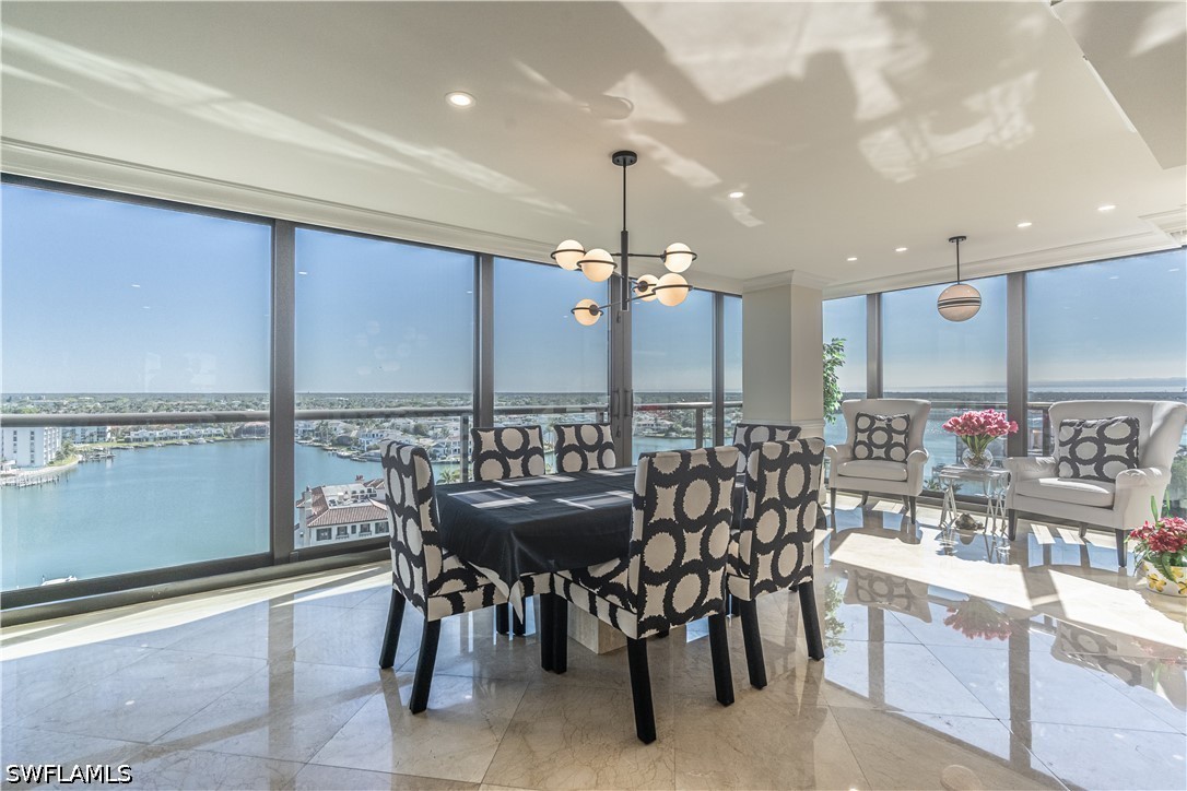 DiningArea
