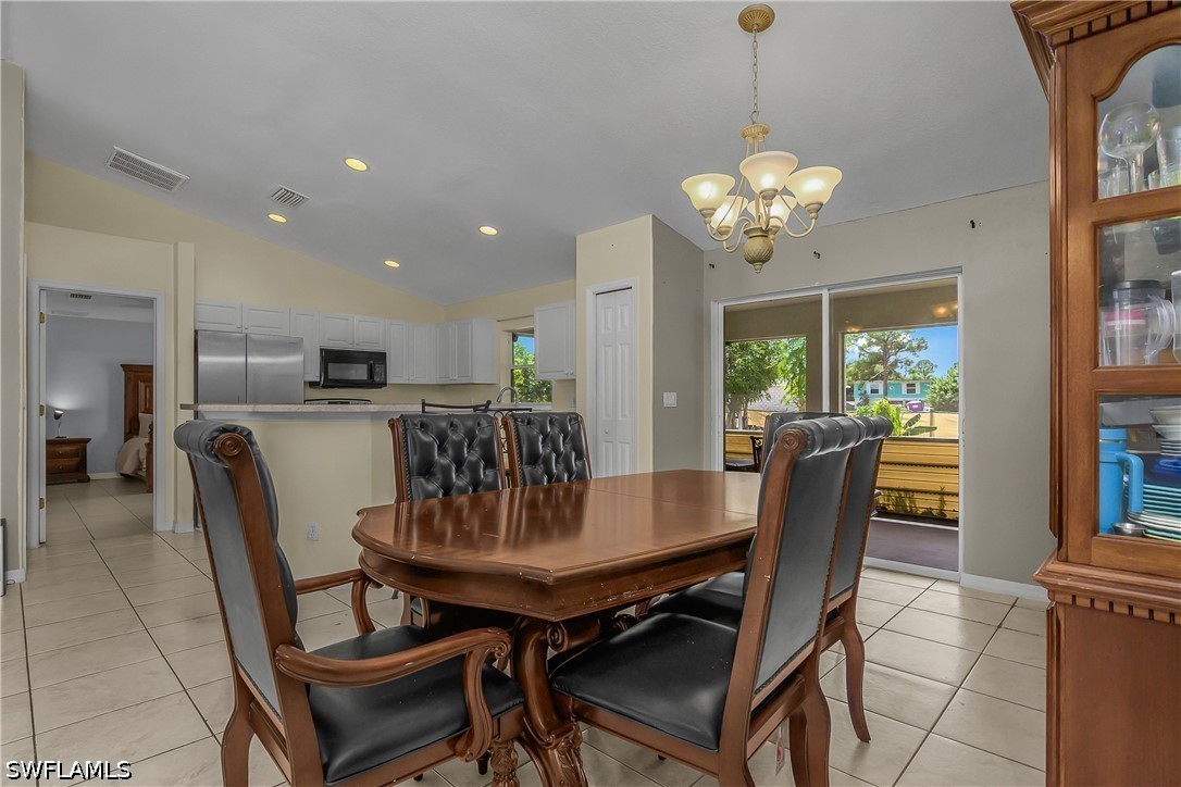 DiningArea