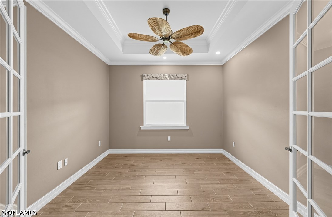 18456 Royal Hammock, Naples, FL 34114