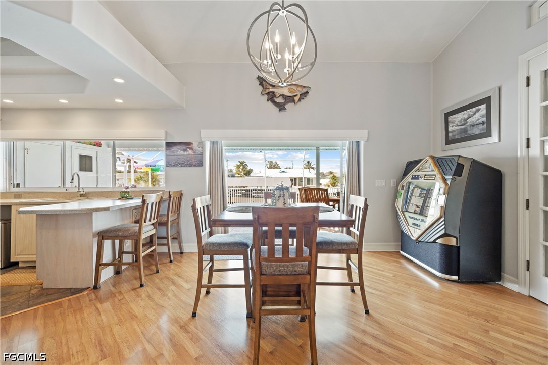 DiningArea