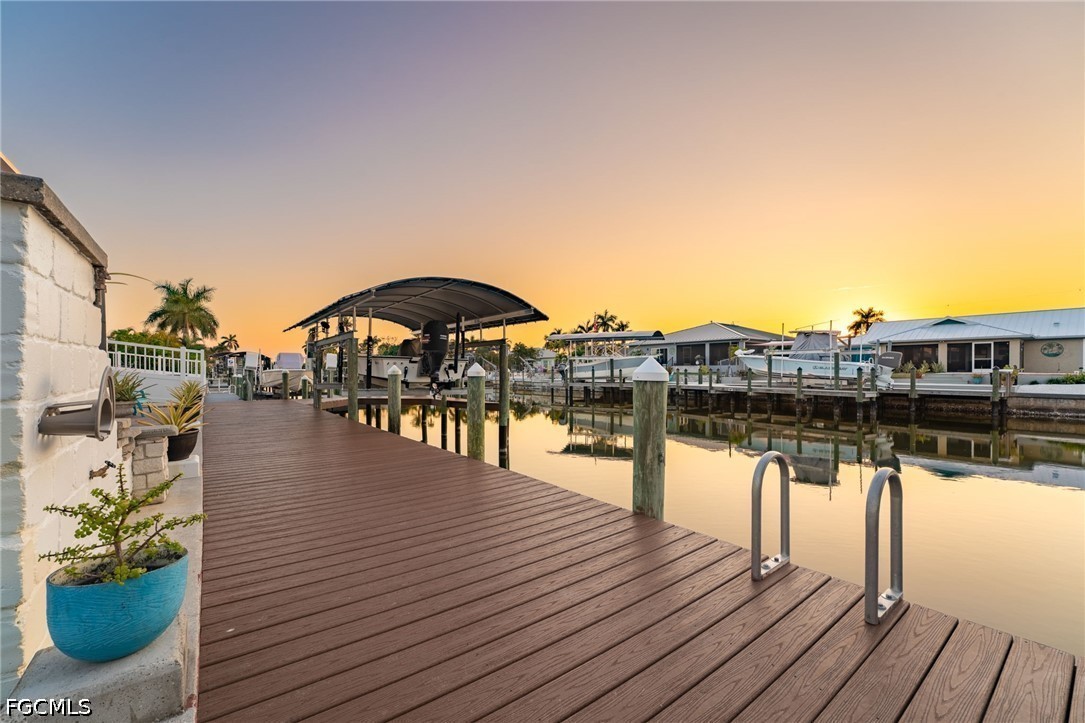 Dock