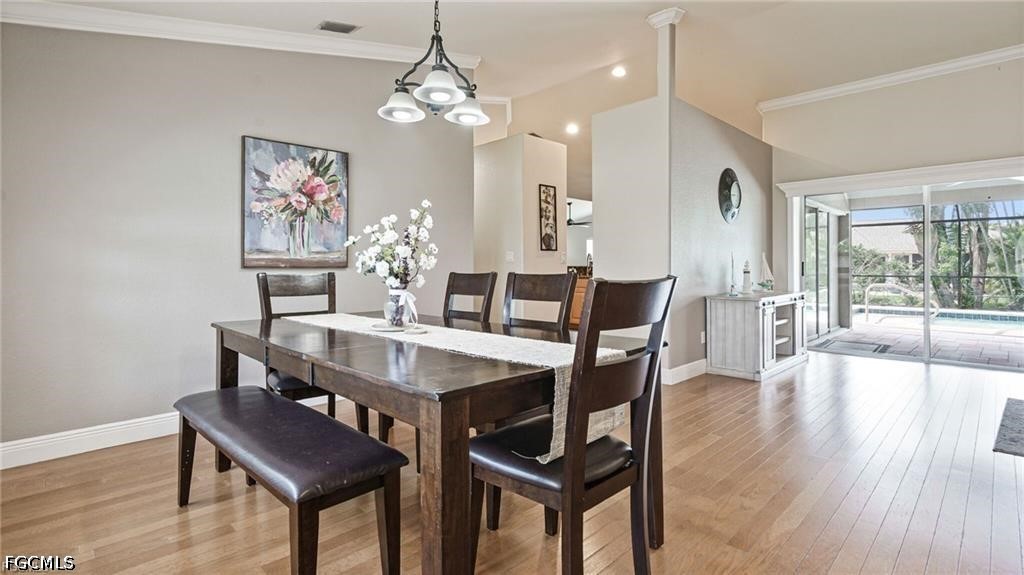 DiningArea
