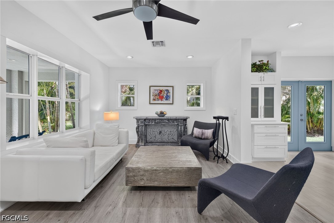 LivingRoom