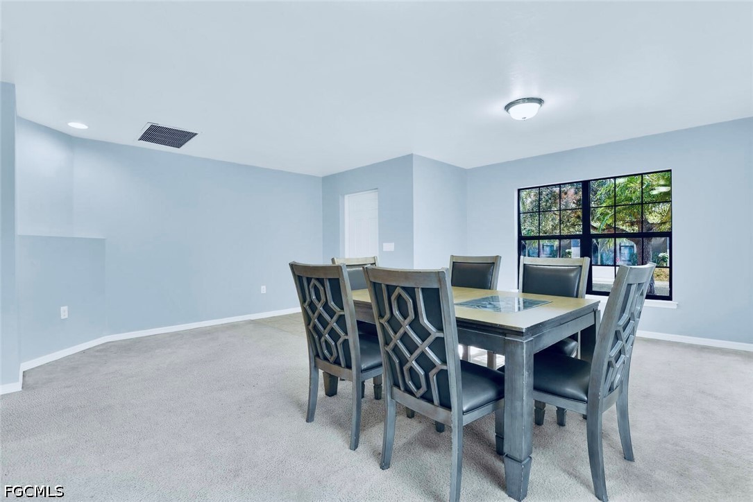 DiningArea