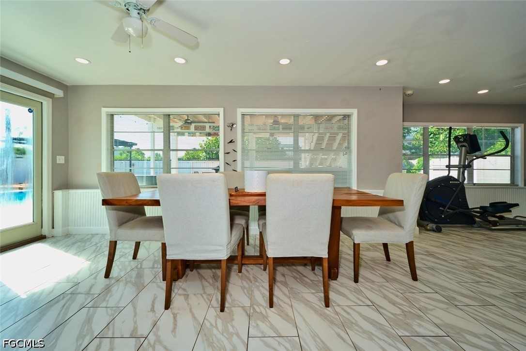 DiningArea