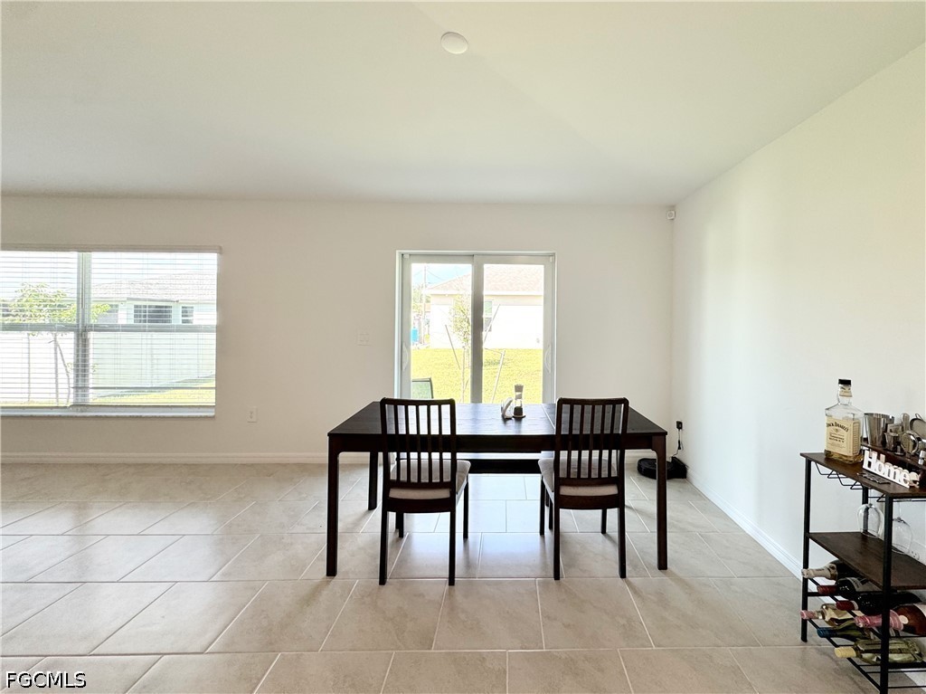 DiningArea
