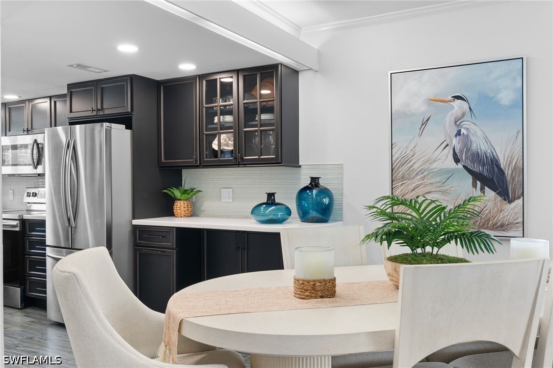 280 2nd Unit 303, Naples, FL 34102