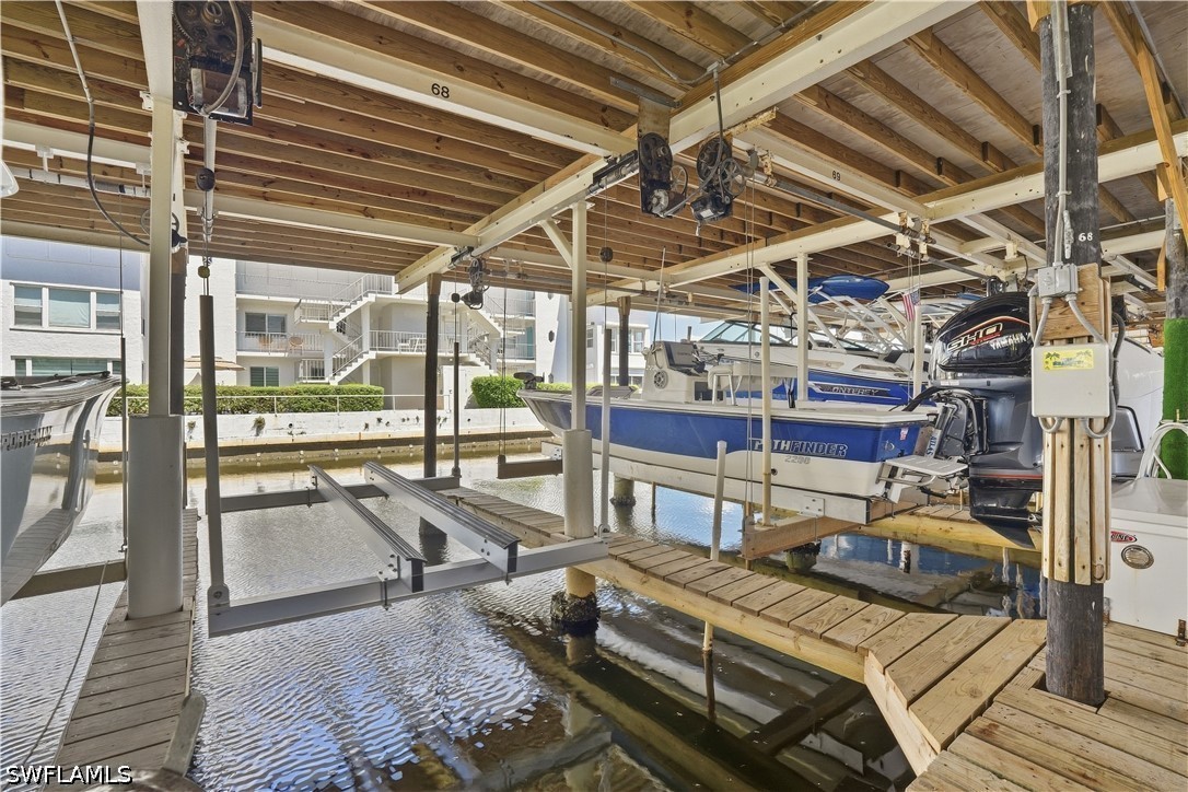 Dock