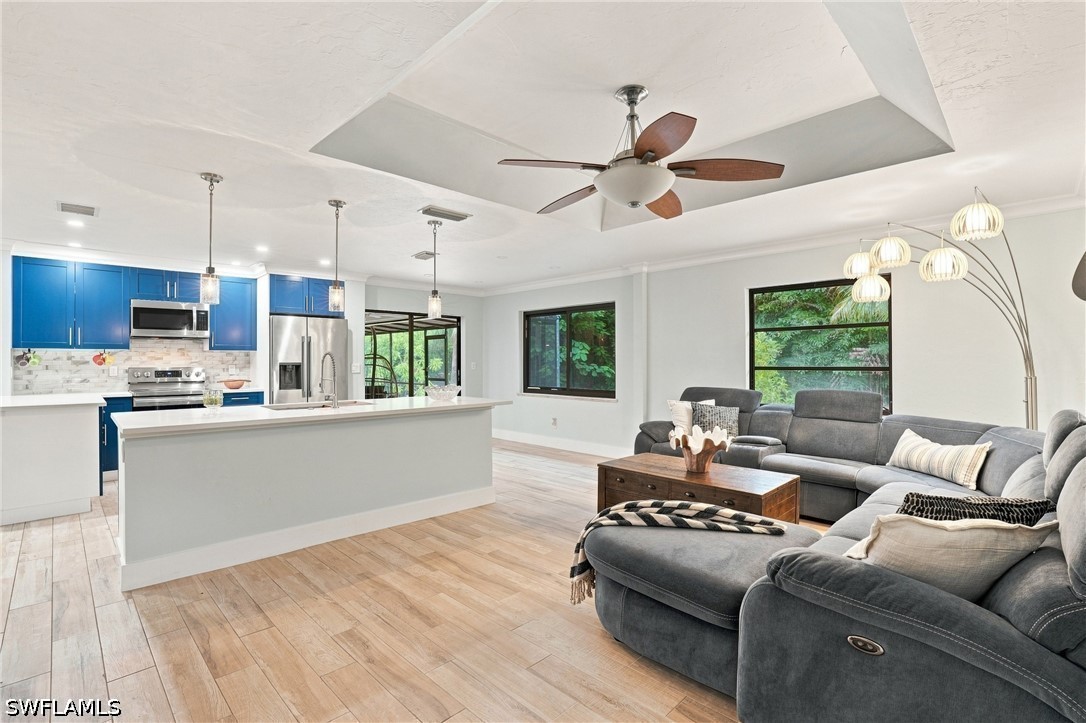 FamilyRoom
