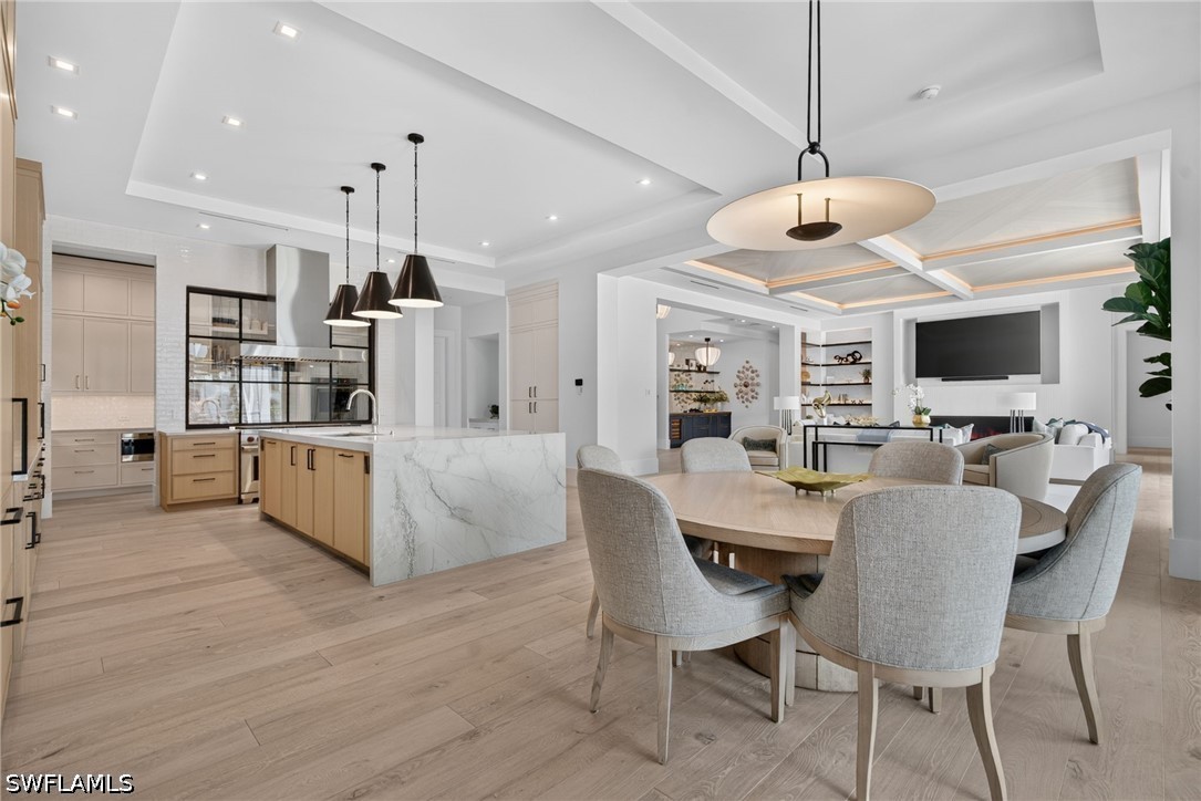 DiningArea