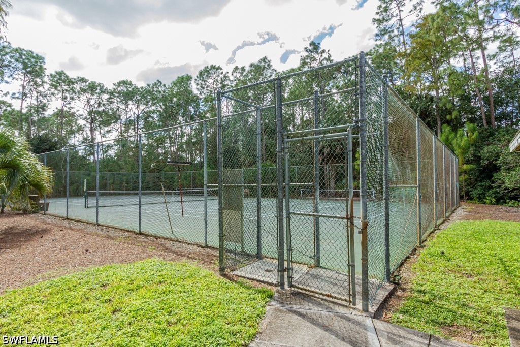 2103 Tama Unit 101, Naples, FL 34112