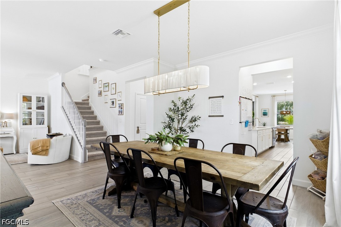 DiningArea