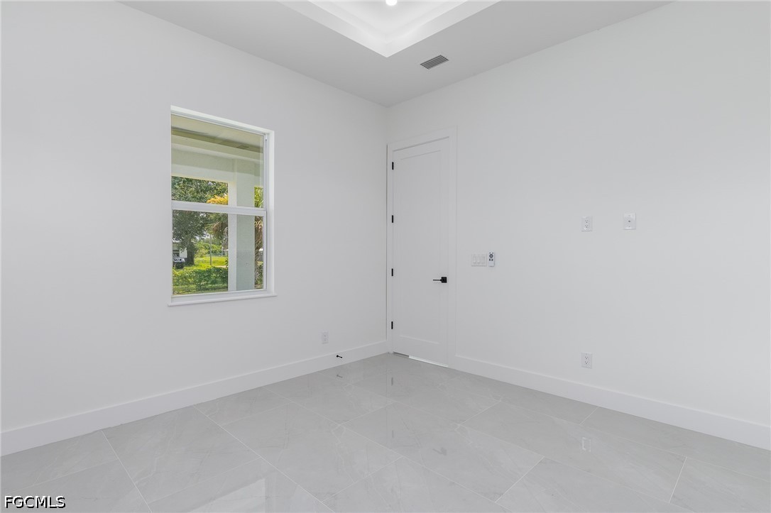 100 Denis, Lehigh Acres, FL 33971