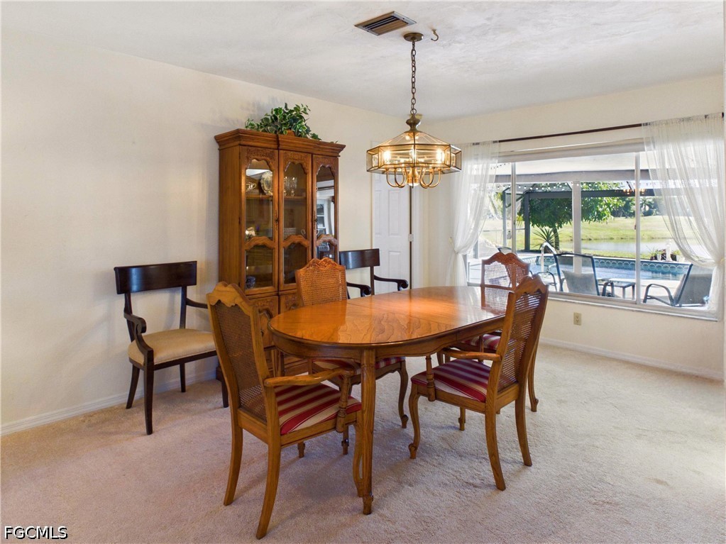 DiningArea