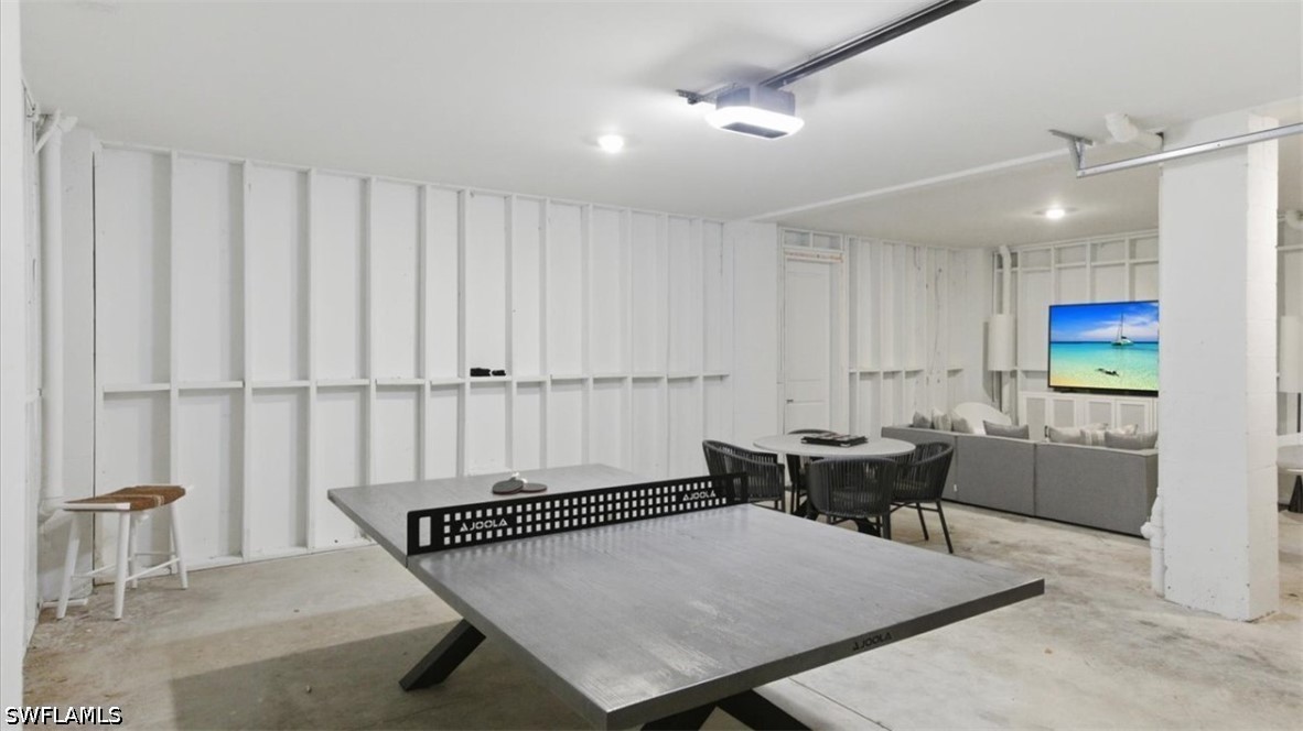 129 Pearl, Fort Myers Beach, FL 33931