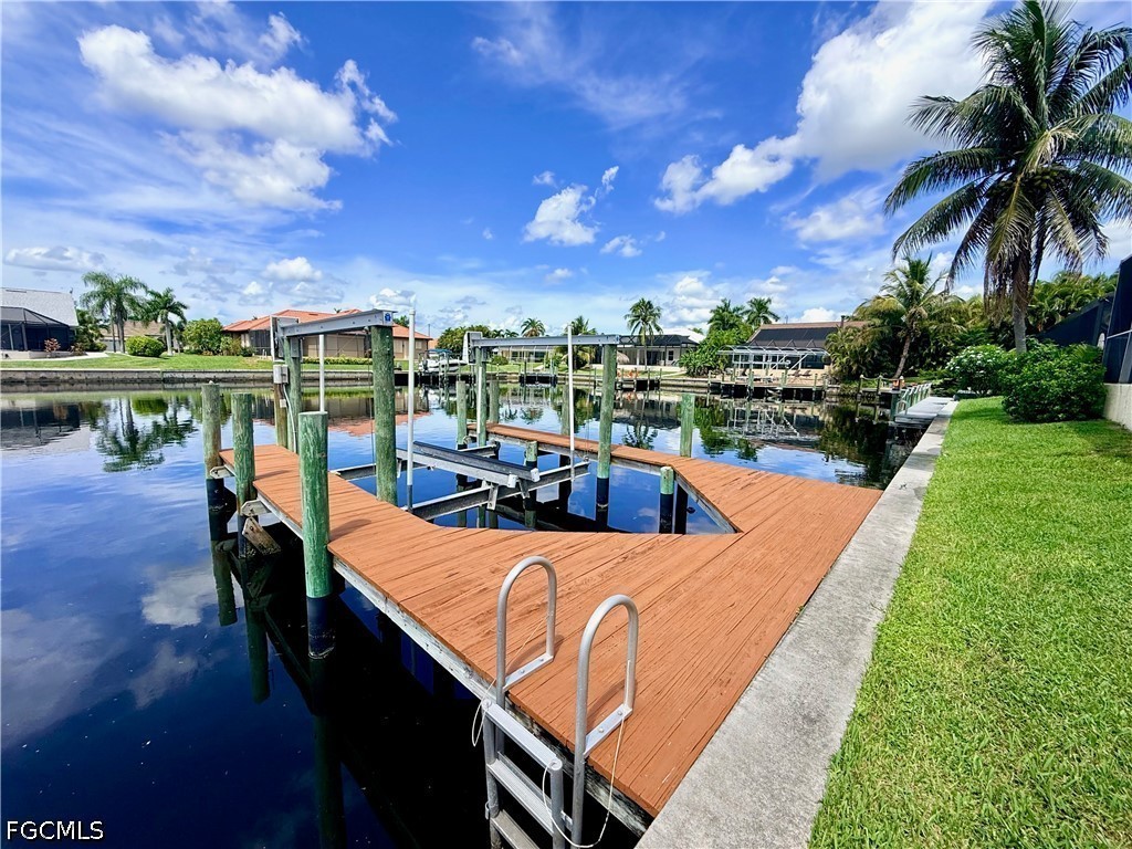 Dock