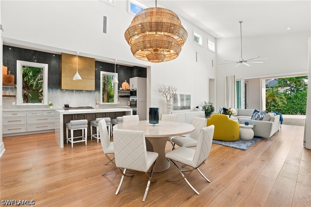 DiningArea