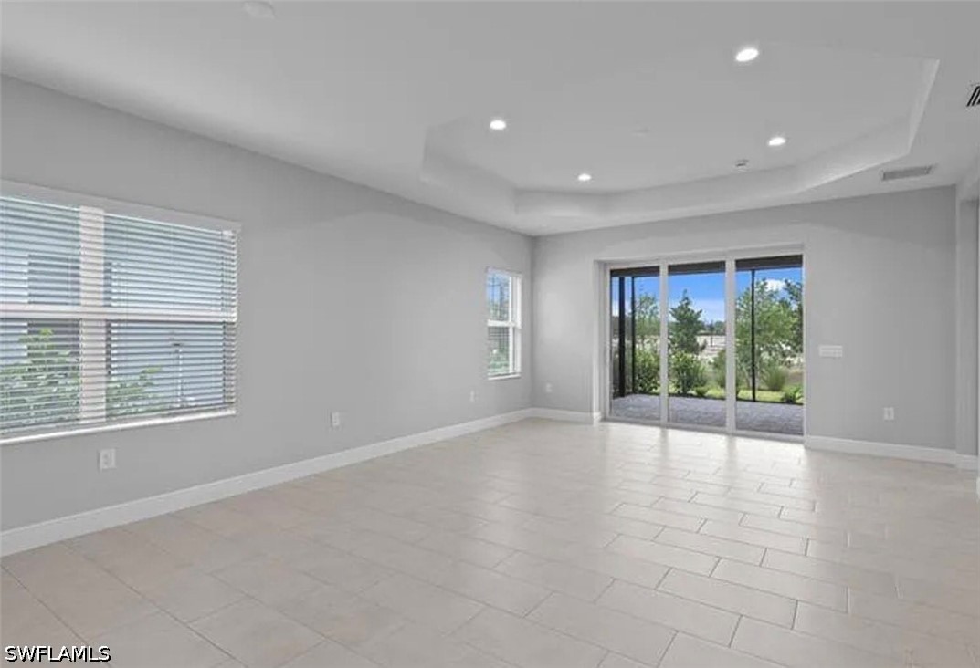 4636 Skysail, Naples, FL 34120