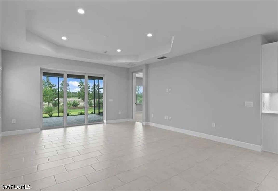 4636 Skysail, Naples, FL 34120