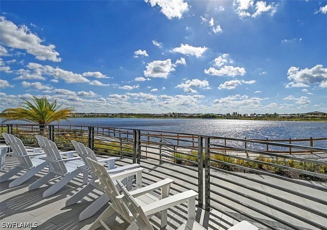 4636 Skysail, Naples, FL 34120