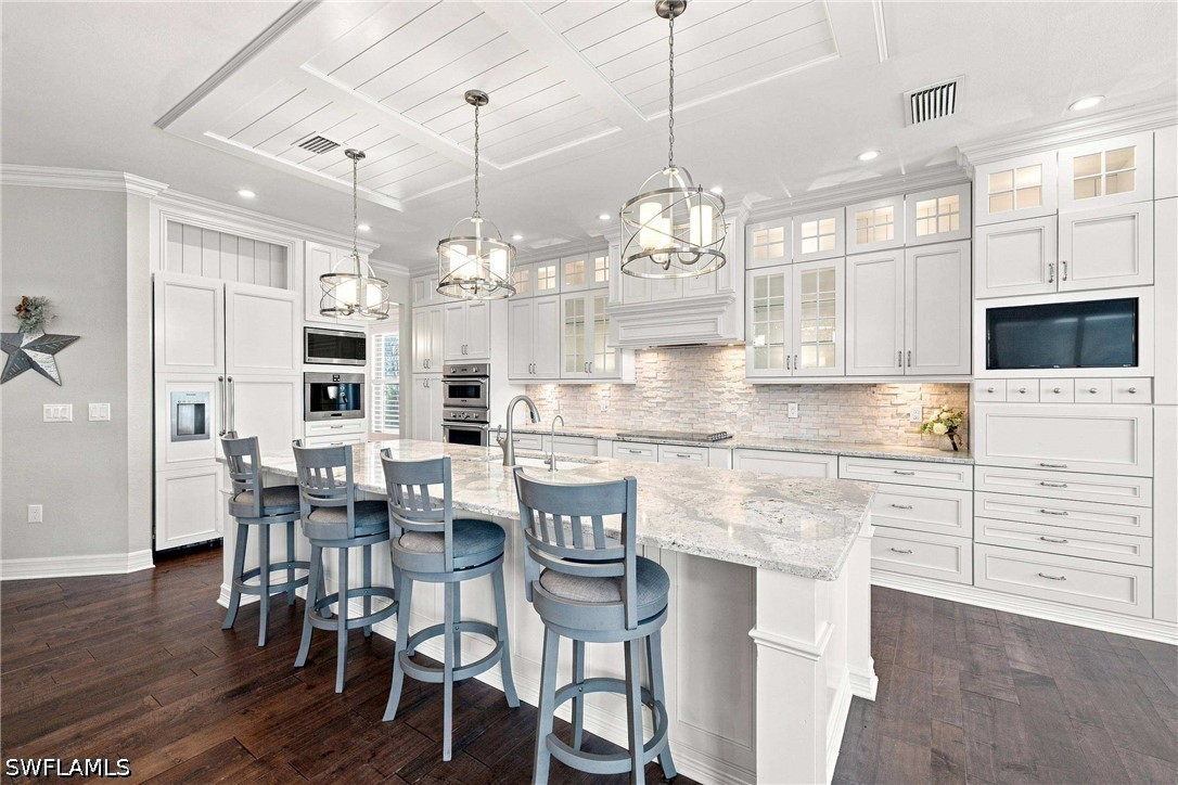 13715 Callisto, Naples, FL 34109
