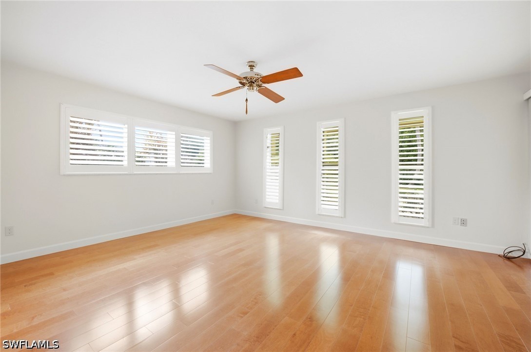 3066 Round Table, Naples, FL 34112
